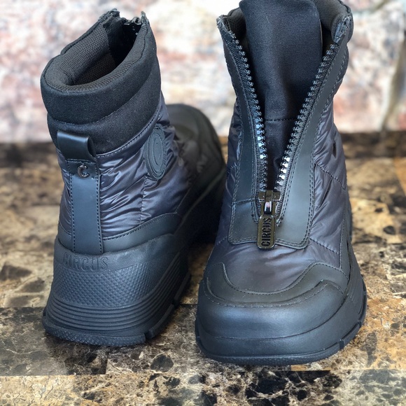 NEW Circus by Sam Edelman Brenda Booties - Picture 4 of 15